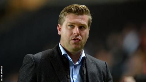 Karl Robinson