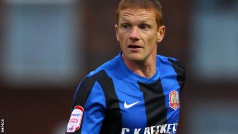 Bobby Hassell