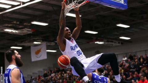 Ovie Soko dunk