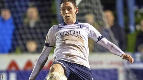 Scottish League One Falkirk Narrow Gap With Leaders Raith Rovers