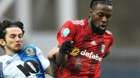 Josh Onomah (right) in action for Fulham
