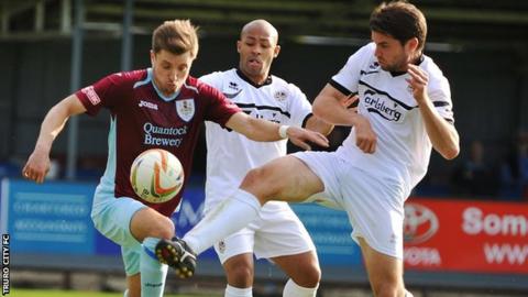 Truro City v Taunton Town
