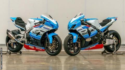 Team Classic Suzuki bikes
