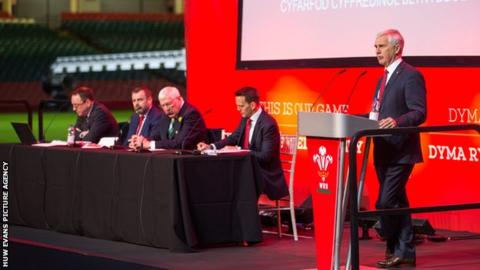 Chairman Gareth Davies speaking at the Welsh Rugby Union Annual General Meeting in November 2019