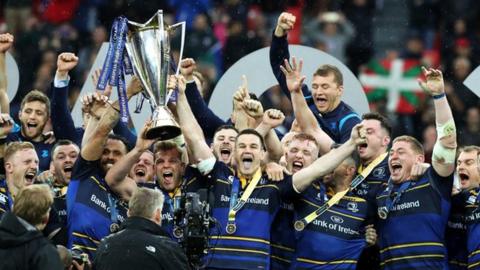 Johnny Sexton and Leinster celebrate
