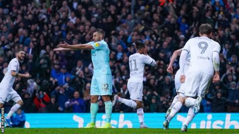 Leeds United 2 0 Queens Park Rangers Tyler Roberts Jack