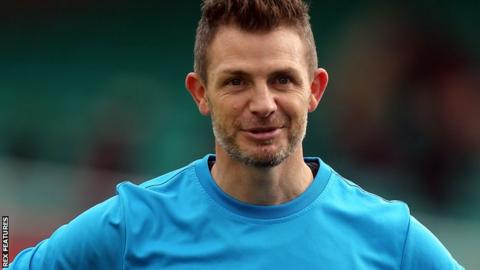 Eastleigh striker Jamie Cureton