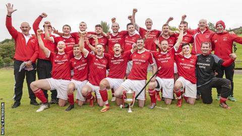 Kinlochshiel win the MacAulay Cup