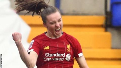 Niamh Charles scoring for Liverpool against Chelsea