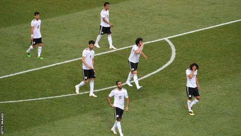 Dejected Egyptian players