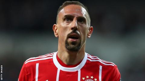 Frank Ribery signs one-year extension