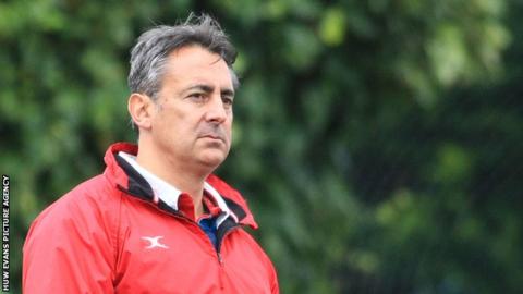 Nigel Davies won 29 caps for Wales between 1987 and 1997