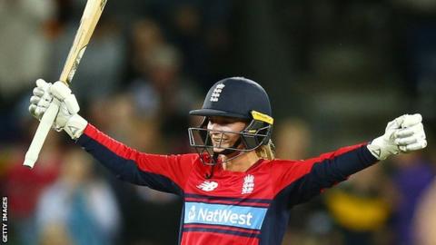 Danni Wyatt smashes century in England Women record T20 run chase