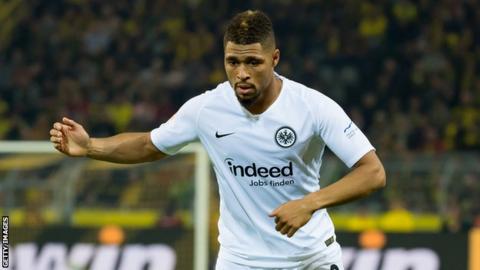 Eintracht Frankfurt's Simon Falette
