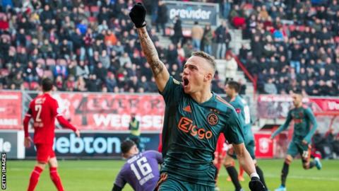 Fc Twente 2 5 Ajax Lang Hits Hat Trick On League Debut As Leaders