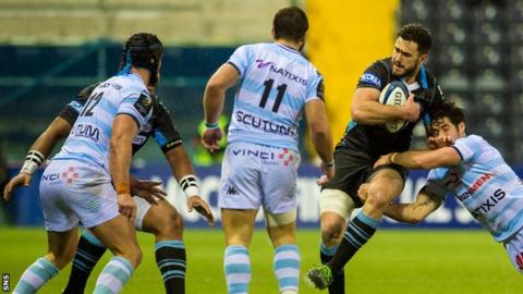 Alex Dunbar playing for Glasgow Warriors against Racing 92