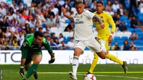 Mariano Double As Real Madrid Beat Villarreal 3 2 Bbc Sport