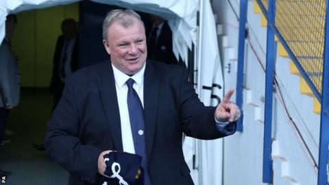 Leeds United boss Steve Evans