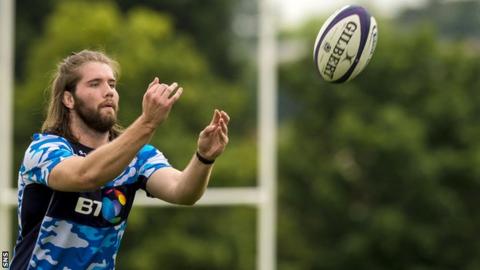 Ben Toolis in training with Scotland