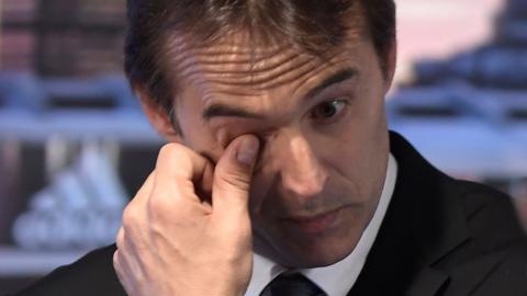 Julen Lopetegui in tears