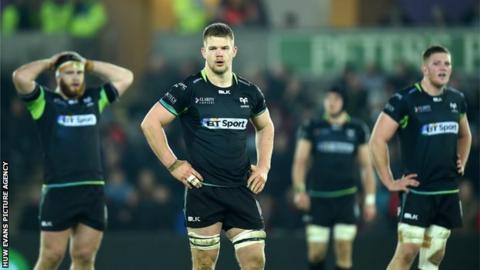 Ospreys: 'Question marks' over officiating in Munster ... - 480 x 270 jpeg 19kB