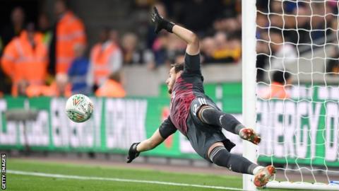 Danny Ward