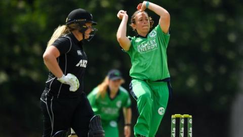 Amy Kenealy in action against New Zealand in 2018