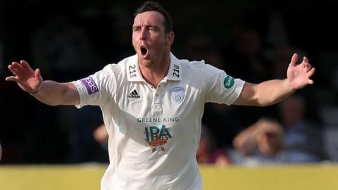 Kyle Abbott played for Worcestershire as an overseas player in 2016