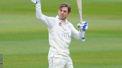 Gloucestershire batsman Chris Dent