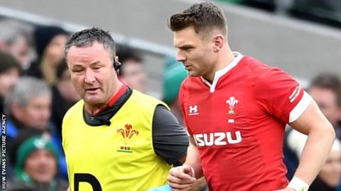 Dan Biggar leaves the field in Dublin with Dr Geoff Davies