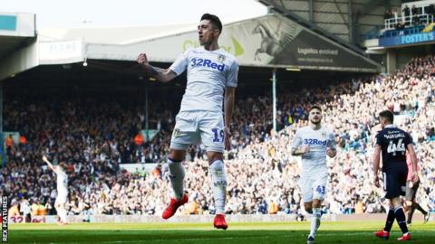 Leeds United 3 2 Millwall Pablo Hernandez Double Sends Whites