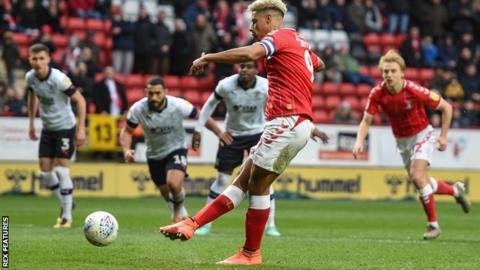 Charlton Athletic 3 1 Luton Town Taylor Double Sinks Hatters