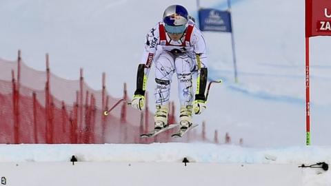 Lindsey Vonn goes airborne