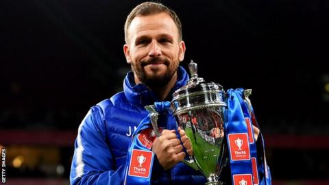 Jody Morris with the FA Youth Cup