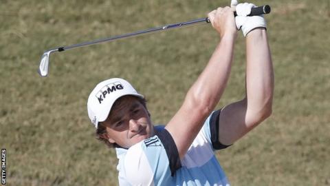 Dunne carded a second-round 74 to miss the cut by four shots in Portugal