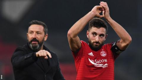 Aberdeen manager Derek McInnes points to Graeme Shinnie's contribution