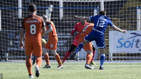 Joe Thomson scores