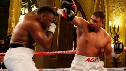 Kabayel v Chisora
