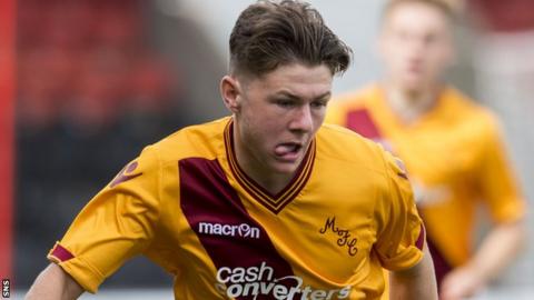 Motherwell midfielder Dom Thomas