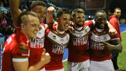 Wales celebrate their win against France in Cardiff in October 2015