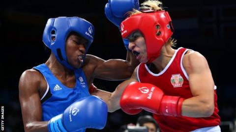 Nicola Adams v Stoyka Petrova