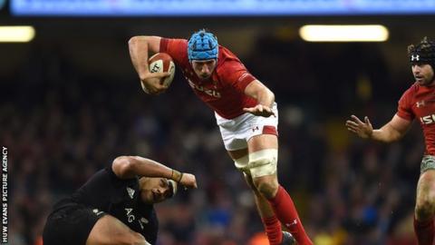 Justin Tipuric