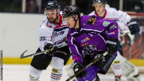 Dundee Stars will be the only Scots in the play-off finals after beating Braehead Clan 6-1 on aggregate
