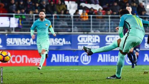 Neymar completes Barcelona win