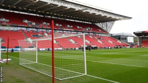 Bristol City Championship Club Confirms One Covid 19 Case Bbc Sport
