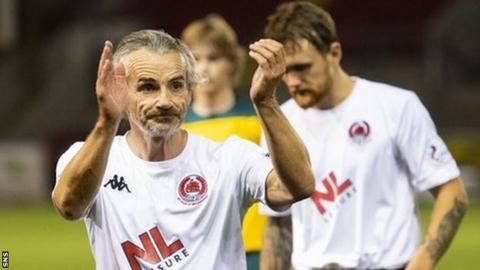Danny Lennon in action for Clyde