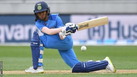 Women's T20 Challenge: Supernovas Overpower Velocity to Secure 12-run Victory
