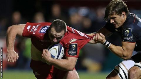 Ken Owens in action against Saracens