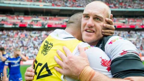 Hull's Gareth Ellis celebrates his side's Challenge Cup win in 2016