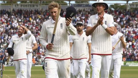 Joe Root leads England off after their Test match win over Australia in Cardiff in 2015